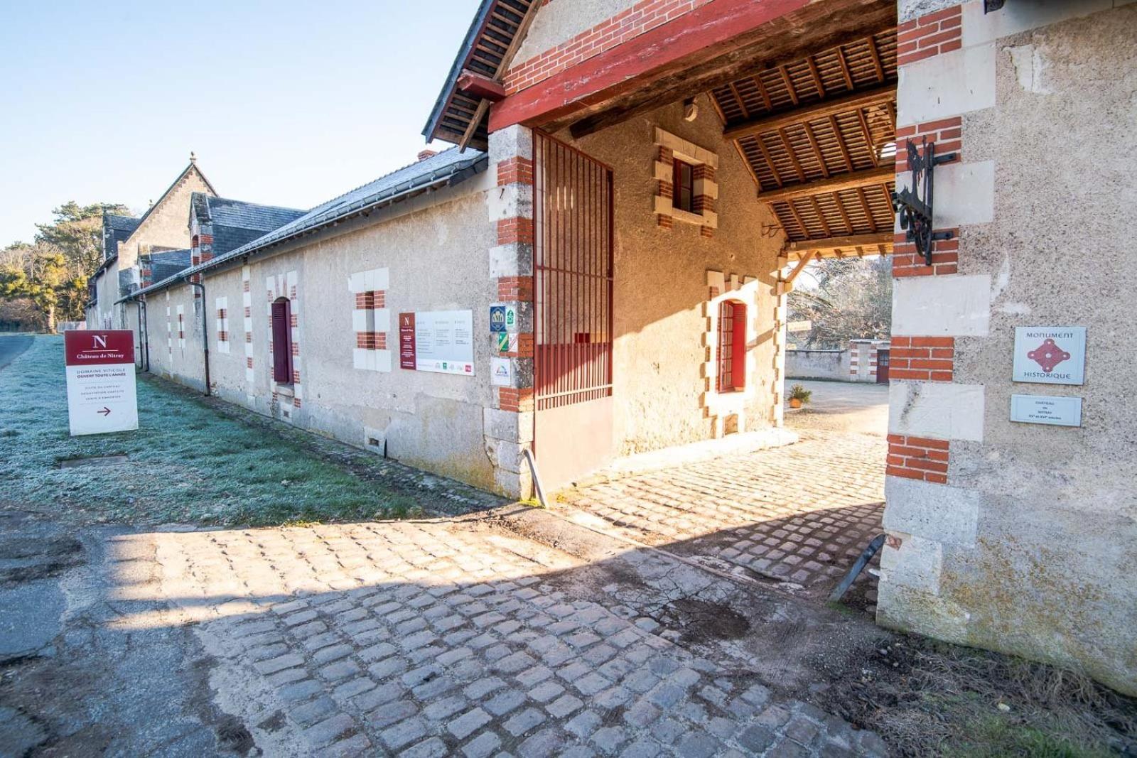 16Th Century Hunting Lodge - Chateau De Nitray Athée-sur-Cher Exteriér fotografie